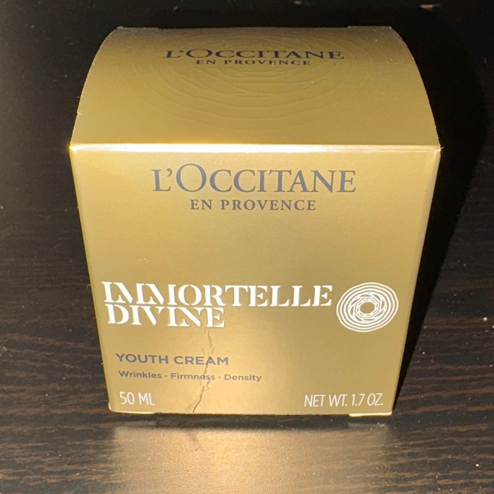 L'OCCITANE Immortelle Divine Youth Cream in Gold